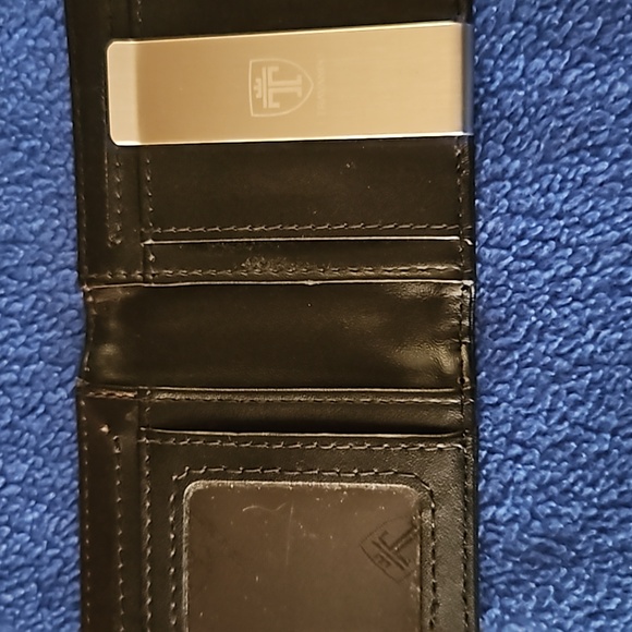 NWOT Travando Slim Black Bifold Wallet with Money Clip. - Picture 5 of 6